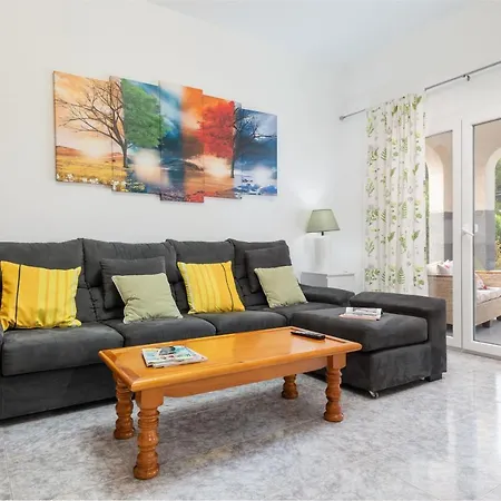 Can Navarro Villa